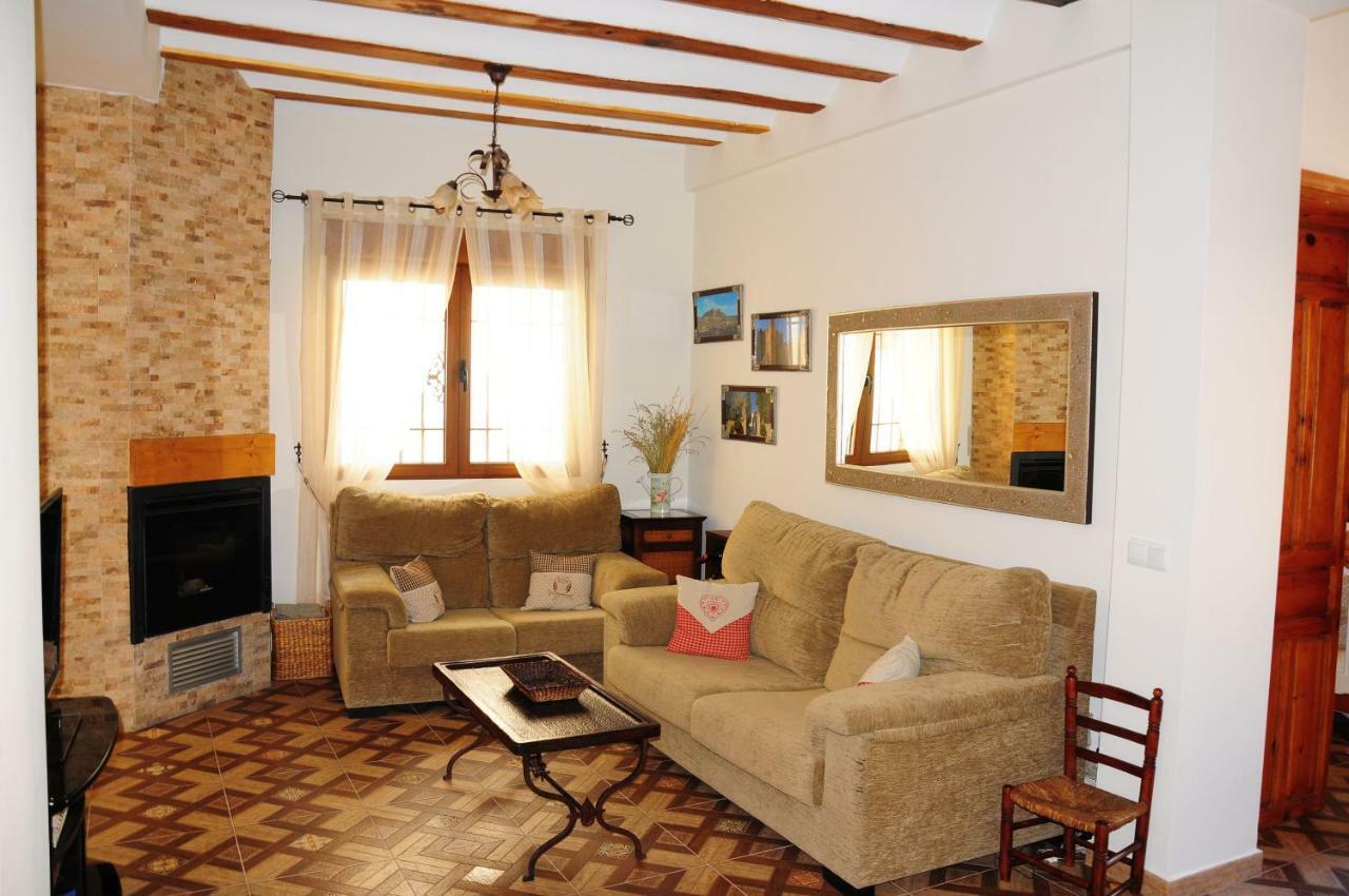 Casa Rural Los Montones Carcelén Exterior photo